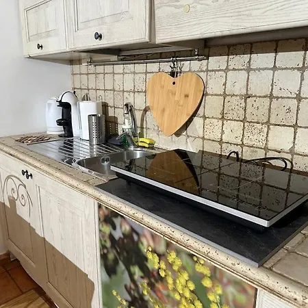 Apartment Lovely Retreat In Trastevere Rome